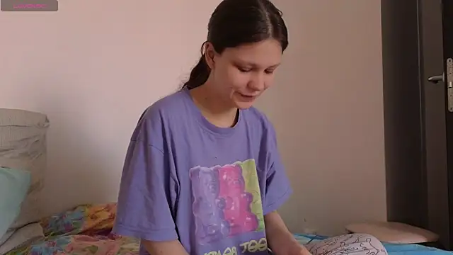 Lunliss online show from 15, 2, 2026