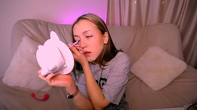 CindySparkl online show from 2, 3, 2026