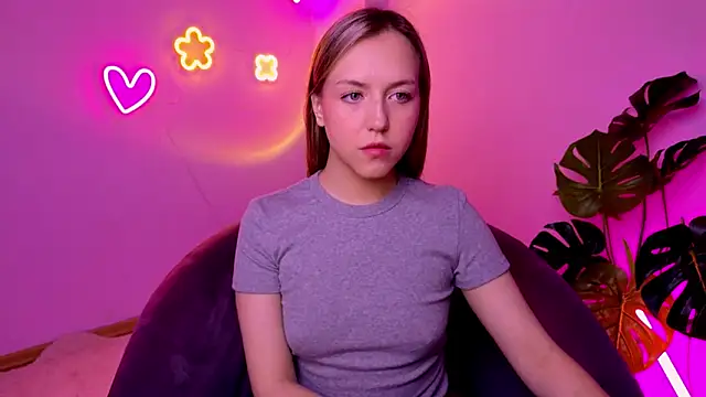 Snapshot of CindySparkl chatting on 3, 5, 2026 CindySparkl online show from 3, 5, 2026