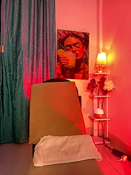 Megan-picozi online show from 23, 11, 2025