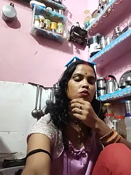 Snapshot of Cut_ragni chatting on 4, 8, 2026 Cut ragni online show from 4, 8, 2026