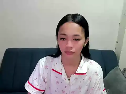 Snapshot of millany69 chatting on 4, 2, 2026 millany69 online show from 4, 2, 2026