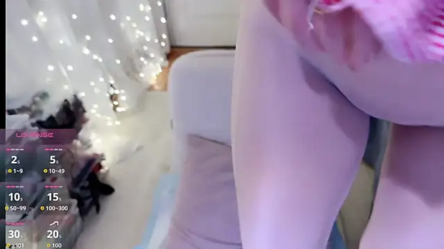 Snapshot of charlotte520 chatting on 3, 12, 2025 charlotte520 online show from 3, 12, 2025