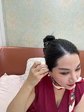 Candice888 online show from 3, 2, 2026