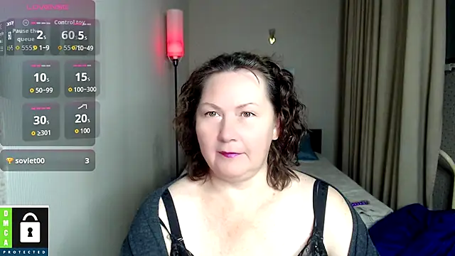 milf hornys online show from 17, 10, 2025