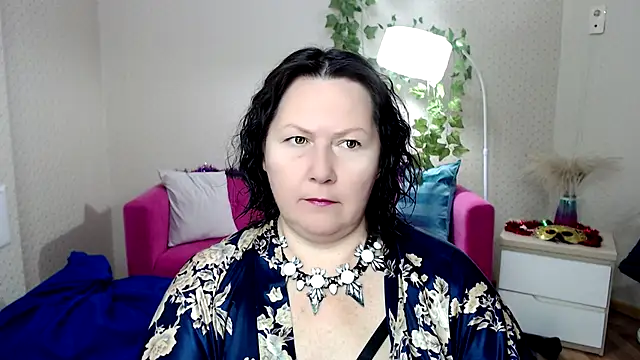 milf hornys online show from 28, 11, 2025