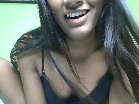 mickle james online show from 10, 9, 2025