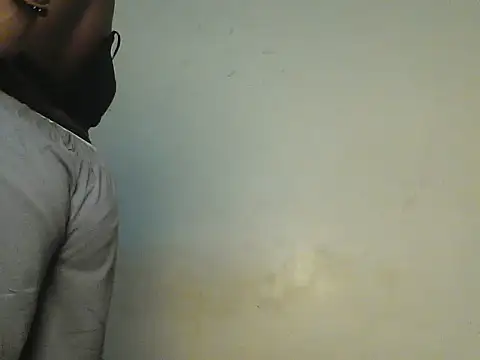 Snapshot of mickle_james chatting on 19, 7, 2026 mickle james online show from 19, 7, 2026