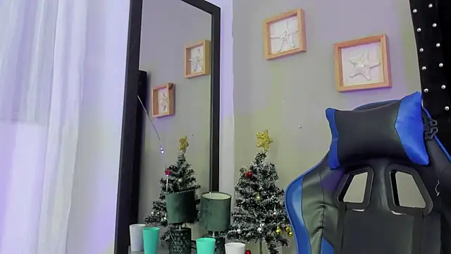 Mathewboy1 online show from 13, 12, 2025