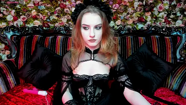 Snapshot of EllieMori chatting on 11, 10, 2025 EllieMori online show from 11, 10, 2025