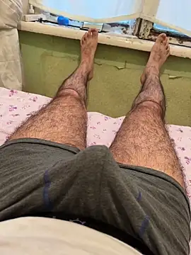 Snapshot of Cruel00 chatting on 28, 11, 2025 Cruel00 online show from 28, 11, 2025