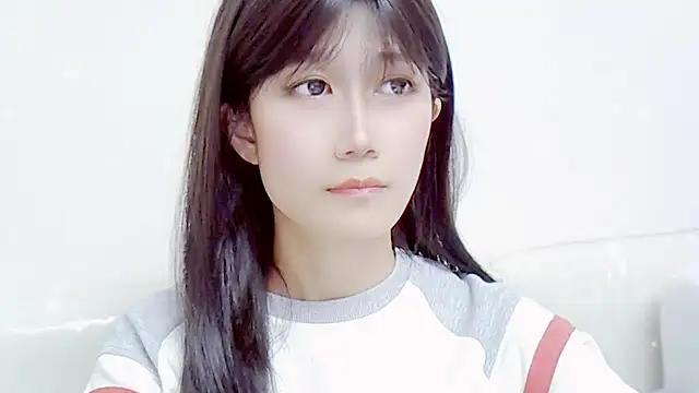 Rabbitlittlefool online show from 2, 11, 2025