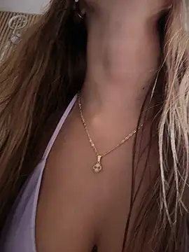 Natalia vidal online show from 9, 4, 2026