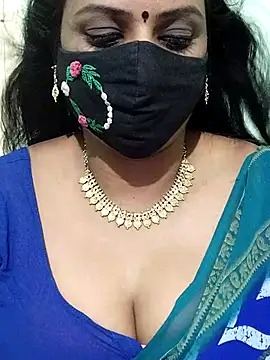 Snapshot of yoga-mithraa chatting on 2, 10, 2025 yoga-mithraa online show from 2, 10, 2025