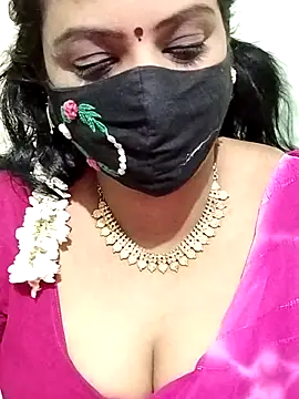 Snapshot of yoga-mithraa chatting on 23, 9, 2025 yoga-mithraa online show from 23, 9, 2025