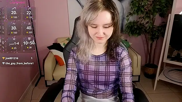 Snapshot of girl_next_doorr chatting on 7, 6, 2026 girl next doorr online show from 7, 6, 2026