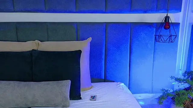 Snapshot of Adaa_Stone chatting on 31, 10, 2025 Adaa Stone online show from 31, 10, 2025