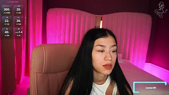 Snapshot of FataleNellie chatting on 25, 9, 2025 FataleNellie online show from 25, 9, 2025