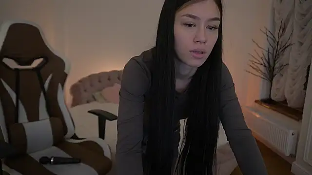 Snapshot of FataleNellie chatting on 5, 5, 2026 FataleNellie online show from 5, 5, 2026