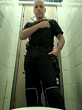 fergi1999 online show from 12, 2, 2026