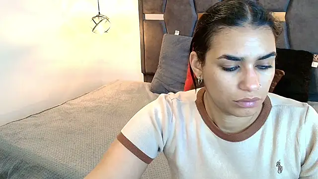 Lia Blake  online show from 10, 4, 2026