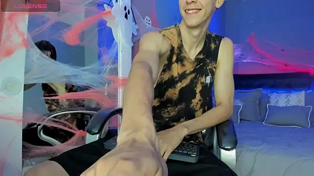 Snapshot of Jhon_snow22 chatting on 8, 10, 2025 Jhon snow22 online show from 8, 10, 2025