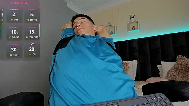 Snapshot of Jhon_snow22 chatting on 26, 11, 2025 Jhon snow22 online show from 26, 11, 2025