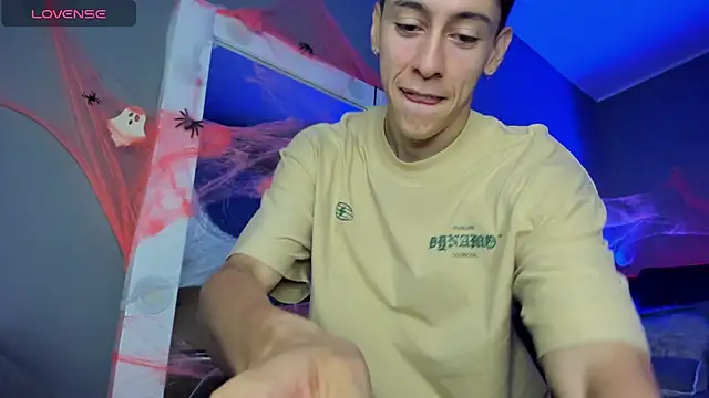 Snapshot of Jhon_snow22 chatting on 9, 10, 2025 Jhon snow22 online show from 9, 10, 2025