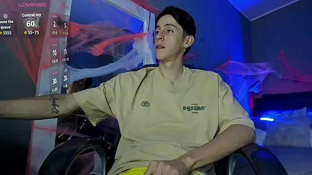 Snapshot of Jhon_snow22 chatting on 14, 10, 2025 Jhon snow22 online show from 14, 10, 2025