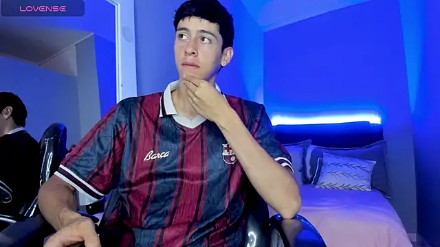 Snapshot of Jhon_snow22 chatting on 20, 11, 2025 Jhon snow22 online show from 20, 11, 2025