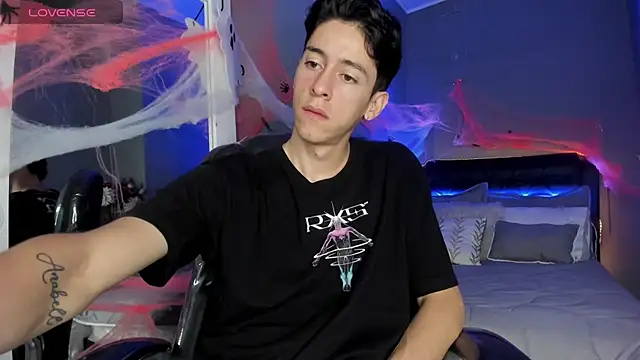 Snapshot of Jhon_snow22 chatting on 23, 10, 2025 Jhon snow22 online show from 23, 10, 2025