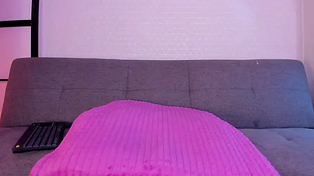 missweetpeach online show from 13, 7, 2026
