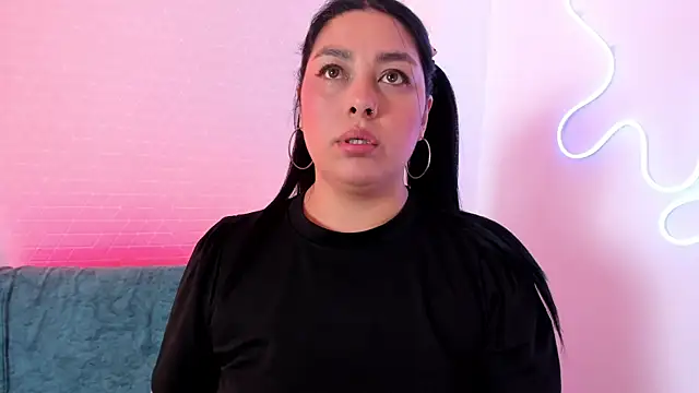 missweetpeach online show from 3, 10, 2025