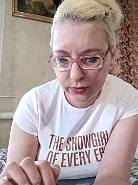 VikaKing online show from 18, 4, 2026