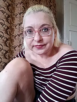 VikaKing online show from 8, 4, 2026