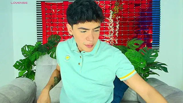 CamiiGuzmanX online show from 28, 2, 2026