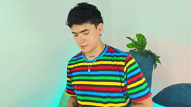 CamiiGuzmanX online show from 3, 12, 2025