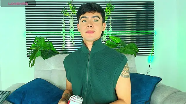 CamiiGuzmanX online show from 10, 1, 2026