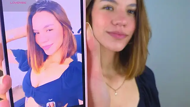 AntonellaaRossii online show from 20, 7, 2026