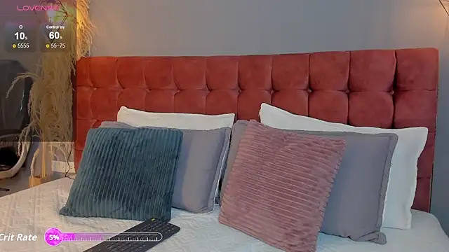 Snapshot of Tania_77_ chatting on 10, 11, 2025 Tania 77 online show from 10, 11, 2025