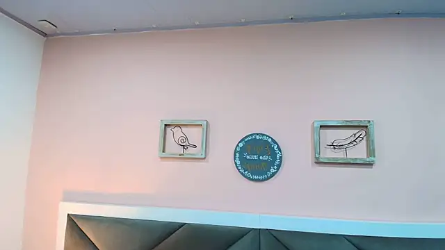 Snapshot of gisell_gomez chatting on 10, 11, 2025 gisell gomez online show from 10, 11, 2025