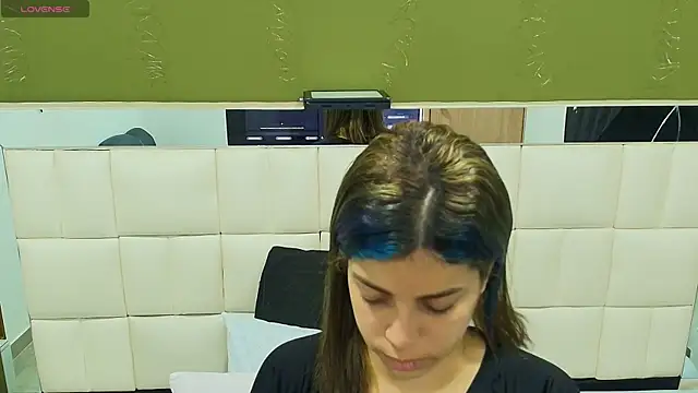 gisell gomez online show from 18, 9, 2025
