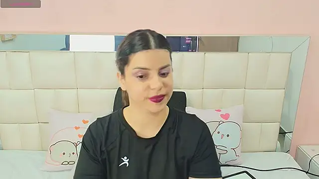 Snapshot of gisell_gomez chatting on 14, 12, 2025 gisell gomez online show from 14, 12, 2025