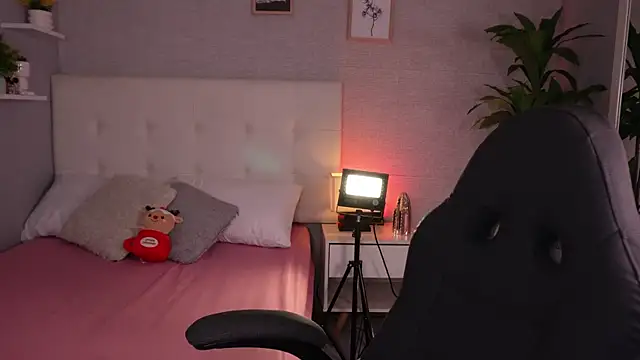 barbaramarmol online show from 15, 12, 2025