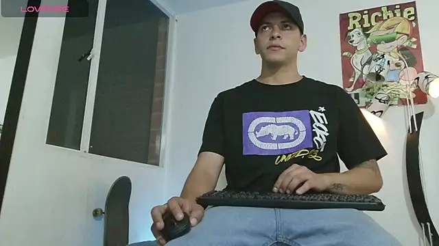 Thomasjons  online show from 14, 6, 2026