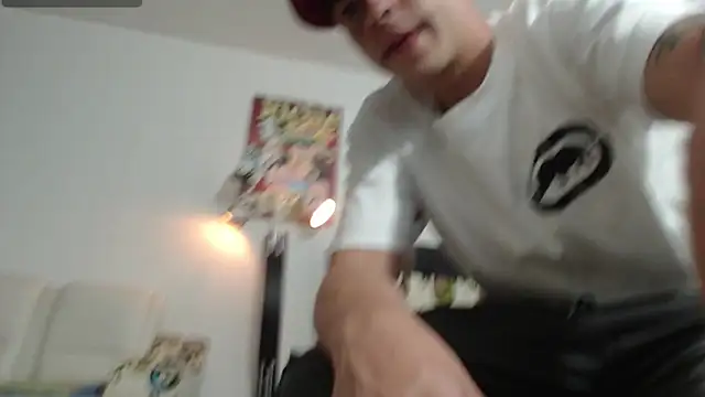 Snapshot of Thomasjons_ chatting on 31, 5, 2026 Thomasjons online show from 31, 5, 2026