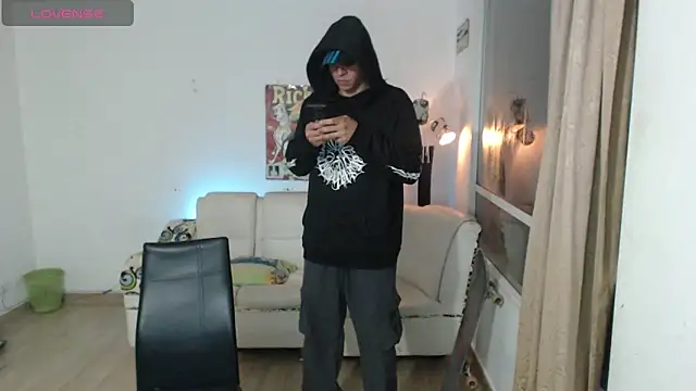 Thomasjons  online show from 21, 4, 2026