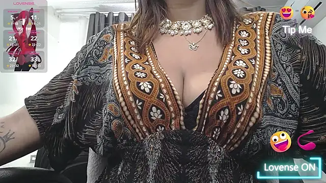 Snapshot of kairadayamai chatting on 18, 7, 2026 kairadayamai online show from 18, 7, 2026