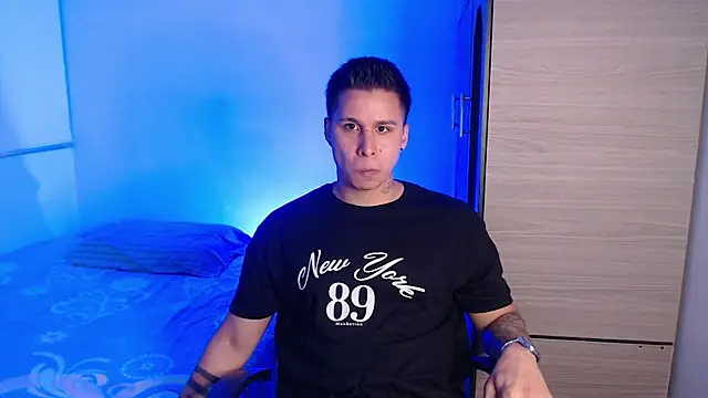 Snapshot of valentinosex1 chatting on 10, 1, 2026 valentinosex1 online show from 10, 1, 2026