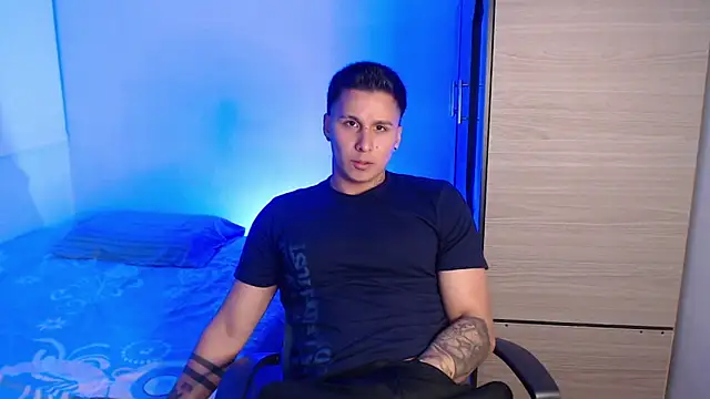 Snapshot of valentinosex1 chatting on 18, 1, 2026 valentinosex1 online show from 18, 1, 2026